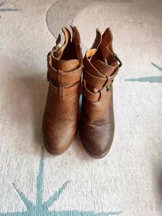 Botines Marrones JustFab Talla 36.5