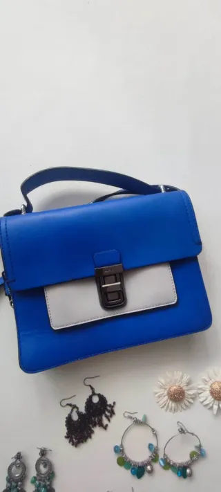Lote bolso azul y accesorios