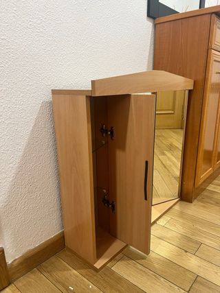 Mueble de baño madera y cristal