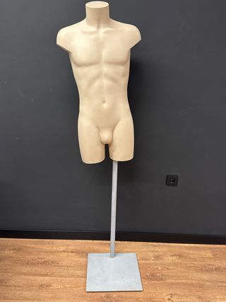 Maniquí Torso Hombre Beige