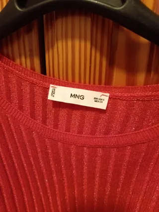 Jersey rojo brillante