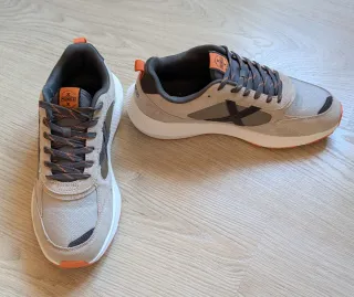 Zapatillas Munich Loop 02 Beige/Gris