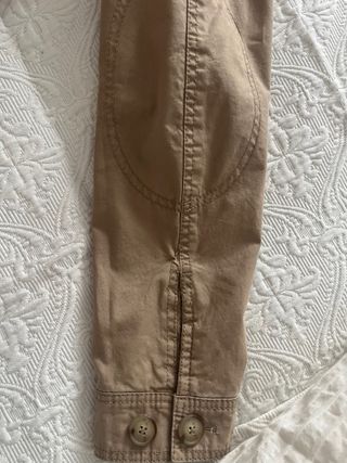 Chaqueta Massimo Dutti Beige blazer militar.