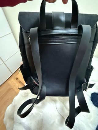 Mochila Negra Piel y Lona Unisex