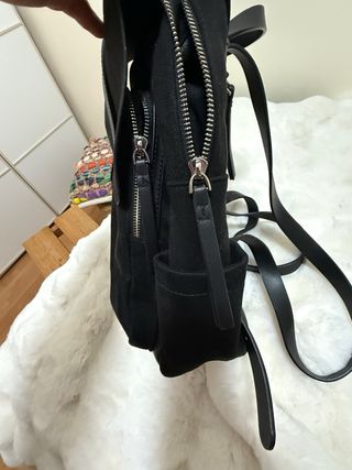 Mochila Negra Piel y Lona Unisex
