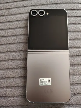 Samsung Galaxy Z Flip6 SM-F741B Argento