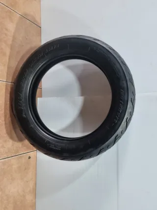 Neumático Avon 130/70-17 Venom Xr