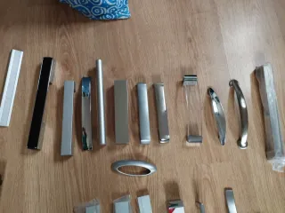 Tiradores de aluminio