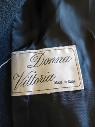 Cappotto nero classico