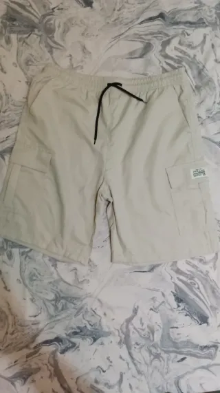 Pantalones cortos grises talla L