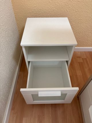 Comodino bianco Ikea