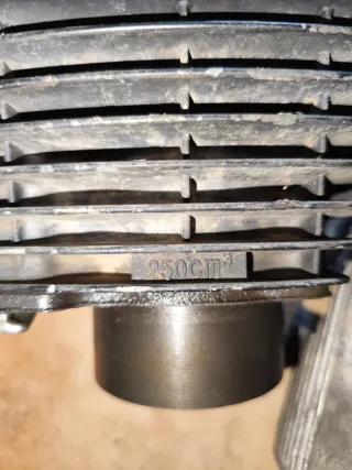 Cilindro y culata Orión 250 AGB 30 4t