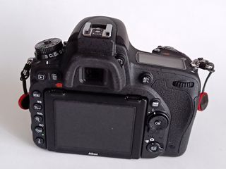 Cámara réflex Nikon D750 ¡COMO NUEVA!