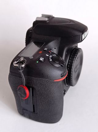 Cámara réflex Nikon D750 ¡COMO NUEVA!