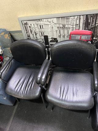 Silla de piel negras