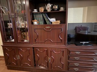 Mueble antiguo madera y cristal