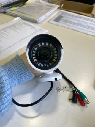 Cámara Vigilancia Exterior Nivian HD