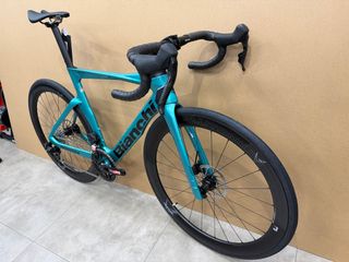 Bianchi Oltre Comp Rival AXS e1 2025 NUEVA