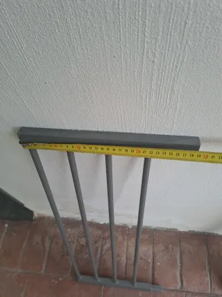 Valla seguridad infantil madera y metal