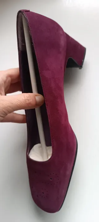 Zapatos de tacón Nina Cebriani morados