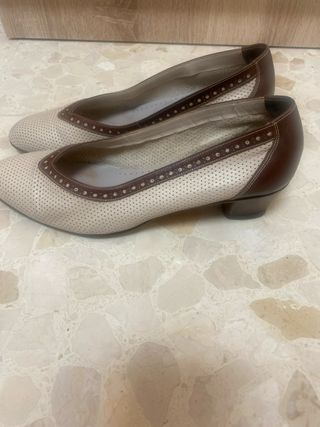 Zapatos GB Bravo Beige y Marrón