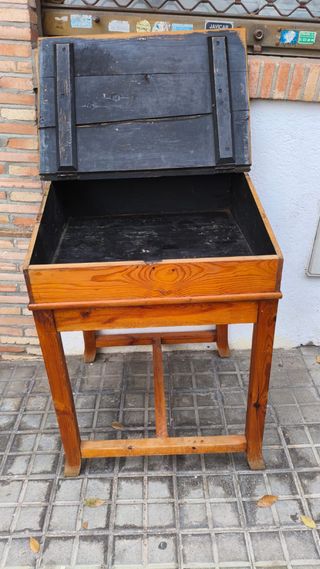 Pupitre vintage de madera