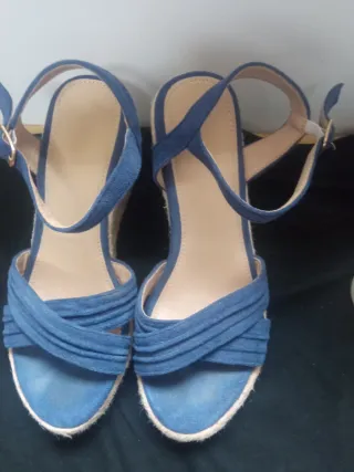 Lote 5 pares zapatillas chic, varias tallas 35 ,36