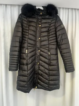 Abrigo acolchado forrado negro talla M