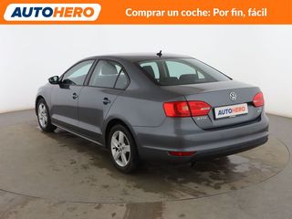 Volkswagen Jetta 1.6 TDI Advance BlueMotion