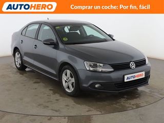 Volkswagen Jetta 1.6 TDI Advance BlueMotion