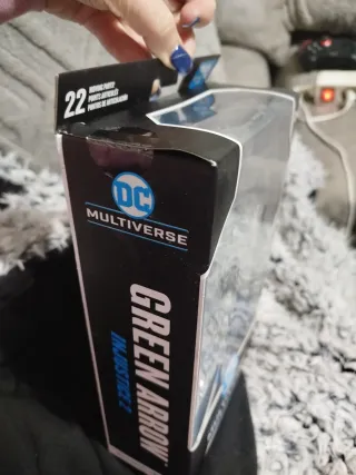 Figura DC Multiverse Green Arrow McFarlane