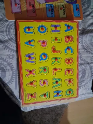 Puzzles de madera educativos