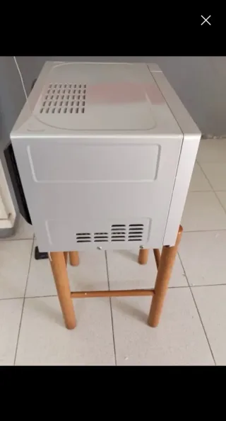 Microondas LG MH6042DW con grill