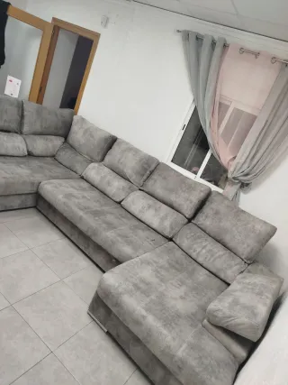 Sofá modular gris tela