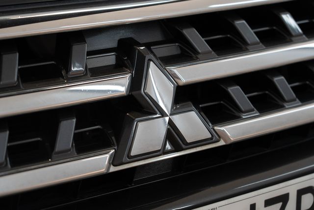 Mitsubishi Montero 3.2 DI-D Kaiteki Auto