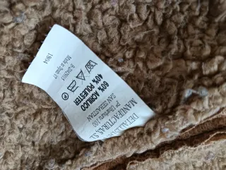 Chaquetón sintético con pelo