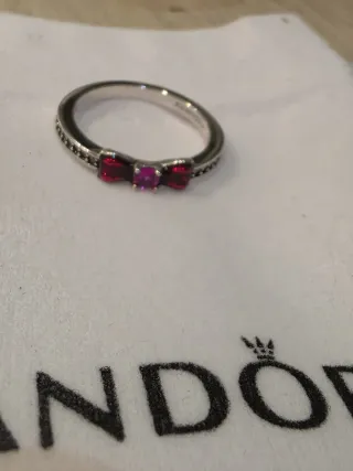 Anillo Pandora Disney Lazo Rojo