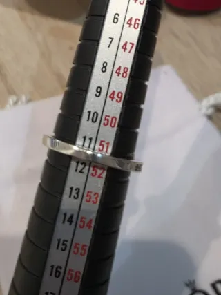 Anillo Pandora Disney Lazo Rojo