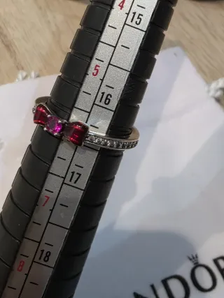 Anillo Pandora Disney Lazo Rojo