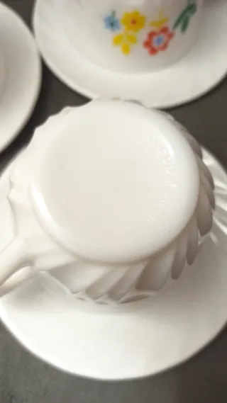 Tazas desayuno arcopal Nocilla flores vintage