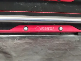 Cortadora de azulejos Rubi