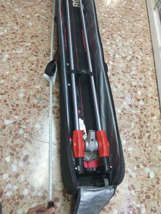 Cortadora de azulejos Rubi