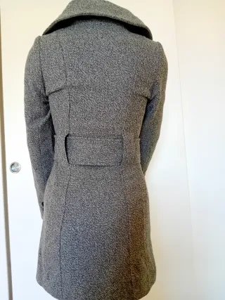 Cappotto grigio con cintura
