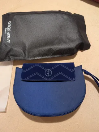 Pochette Giorgio Armani Blu
