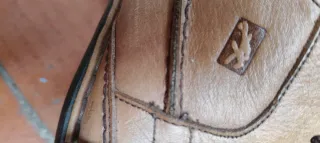 Zapatos casuales de cuero marrón Fluchos