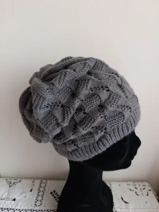 Berretto donna elegante in maglia grigio tg Unica