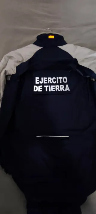 Chándal Ejército de Tierra Talla M