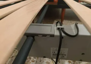 Cama individual con control remoto