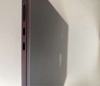 MacBook Air M3 16GB 256GB 15,3-inch Batería 97%