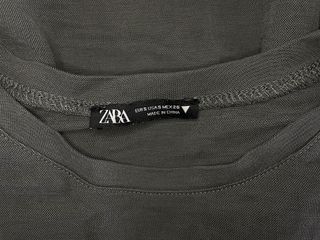 Camiseta Zara gris